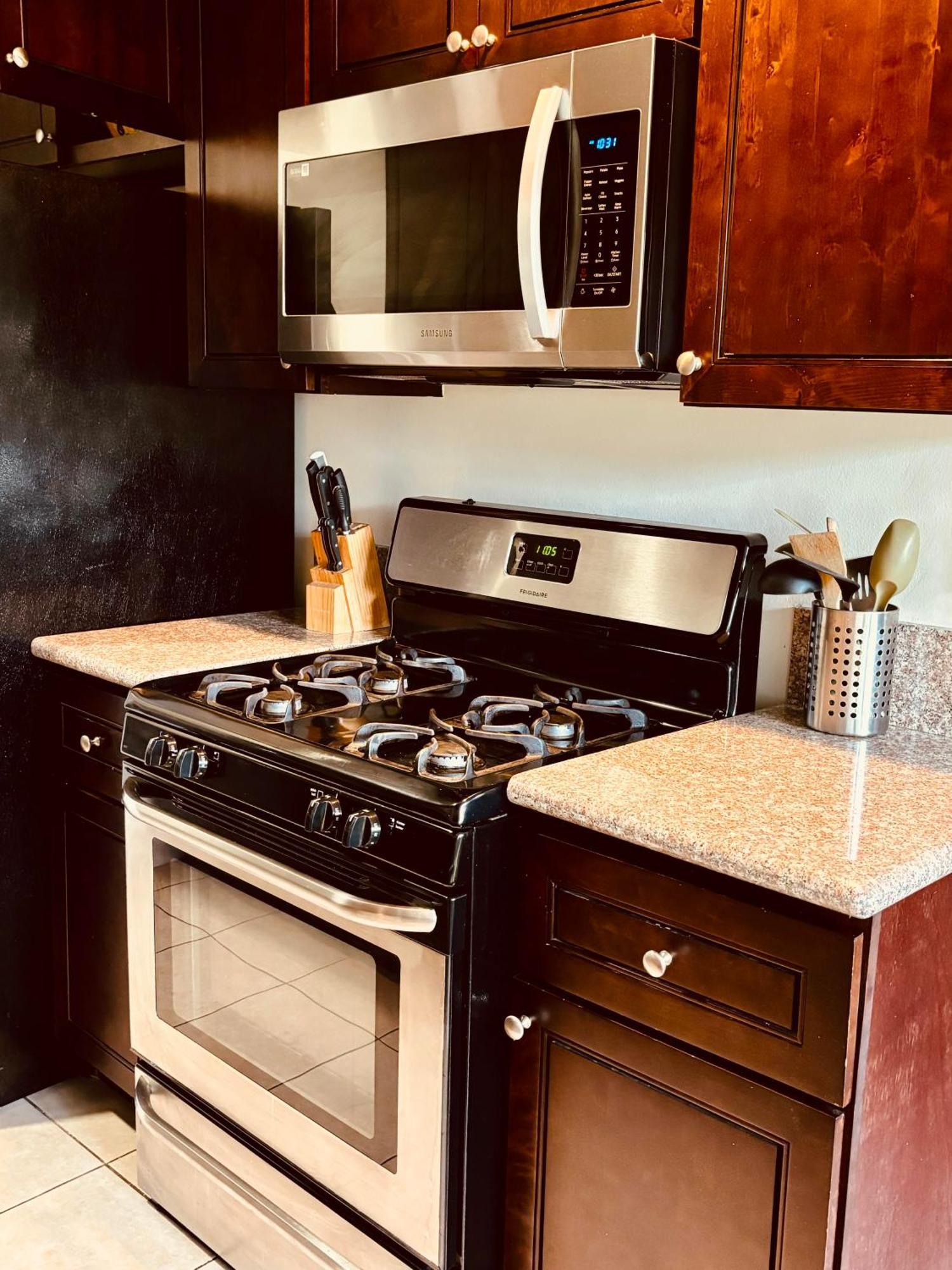 Centrally Located 2 Bed Ucla Apartment ロサンゼルス エクステリア 写真
