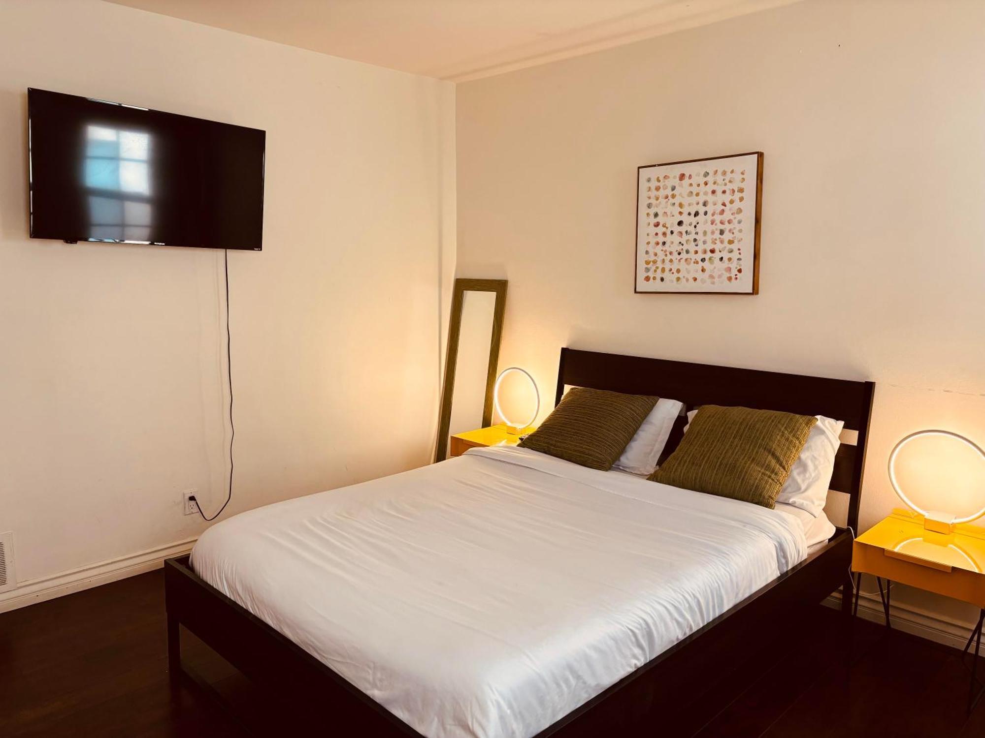 Centrally Located 2 Bed Ucla Apartment ロサンゼルス エクステリア 写真